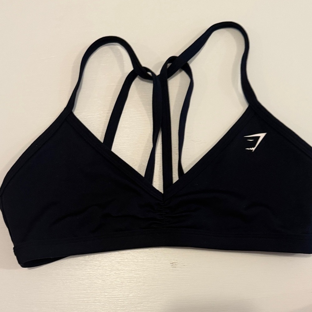 Gym-Ready Strappy Navy Sports Bralette